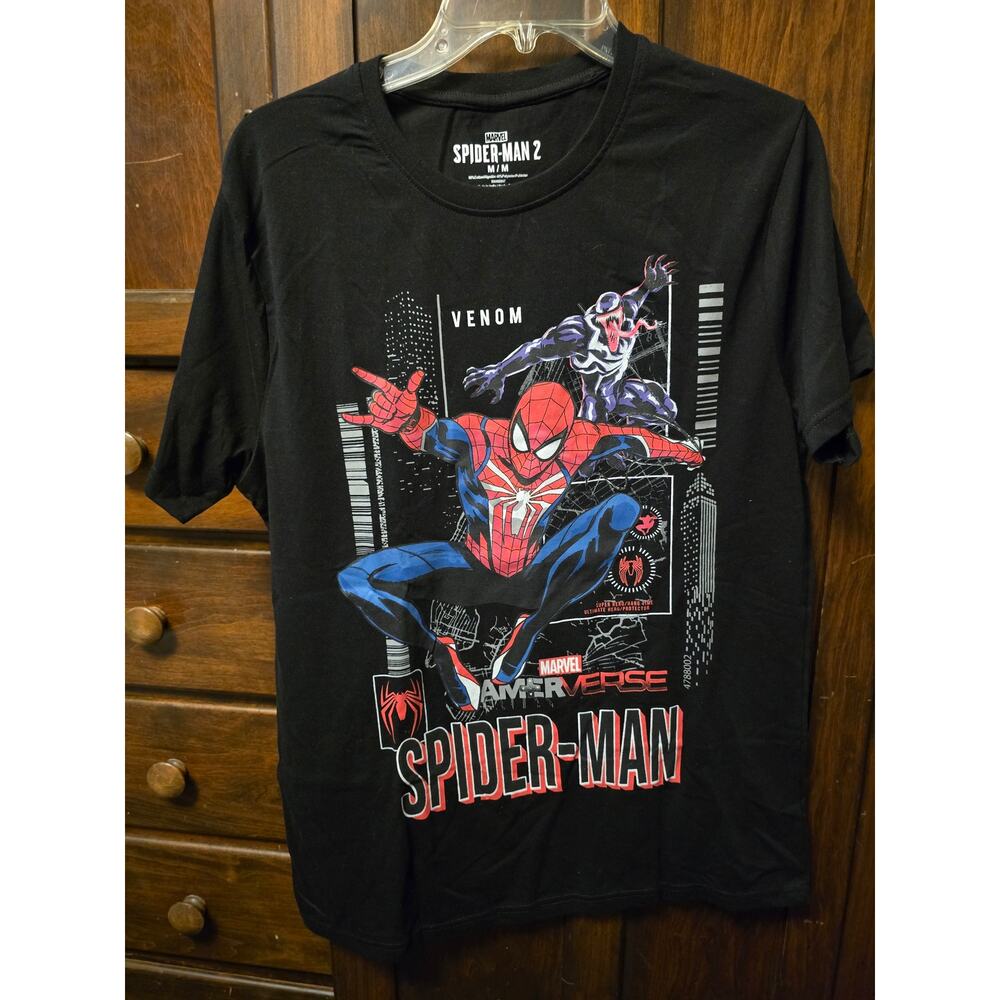 Spiderman T-shirt size Medium